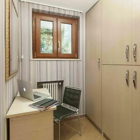 Lolart - Tiburtina Station Apartment Rome