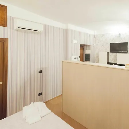 Apartment Lolart - Tiburtina Station *